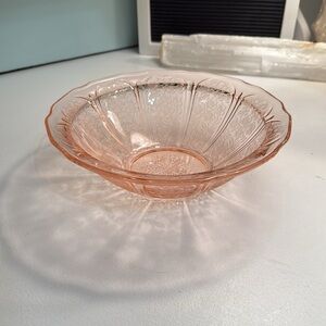 Pink Cherry Blossom Depression serving bowl  scalloped 8.5 Jeanette glass